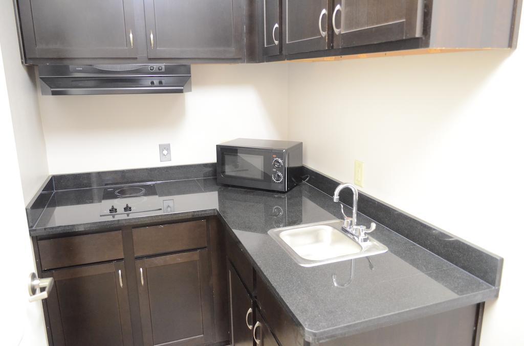 Palace Inn Sam Houston Race Park Bagian luar foto